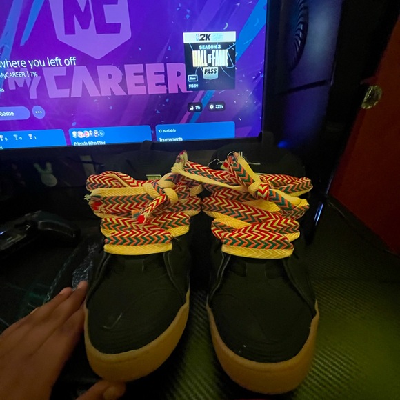 Selling them because I don’t need them trying to make some money - Picture 1 of 4